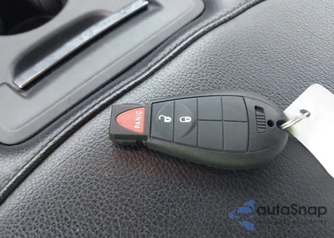 2021 Ram 1500 Classic Tradesman 4X2 5'7 Box z USA, uszkodzony, nr VIN 3C6RR6KT8MG587192